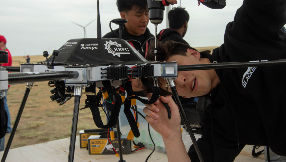 無(wú)人機(jī)設(shè)備