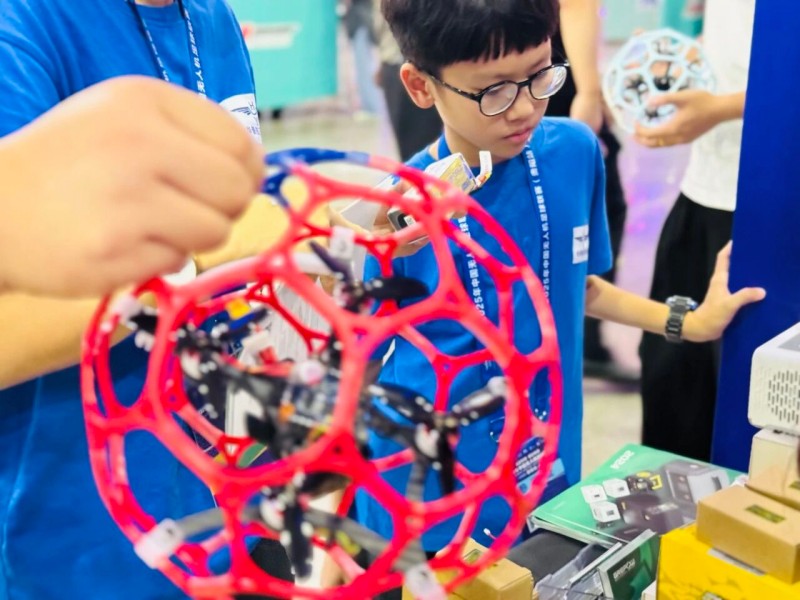 中國無人機足球聯賽貴陽精彩瞬間